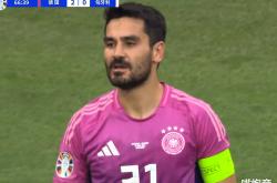 哈兰德新星夺冠表现突出，西班牙队前途光明！引发球迷热议(哈兰德代表哪个国家参赛)