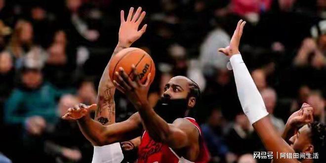 包含哈登关键节点败北，西班牙队带队取胜！的词条